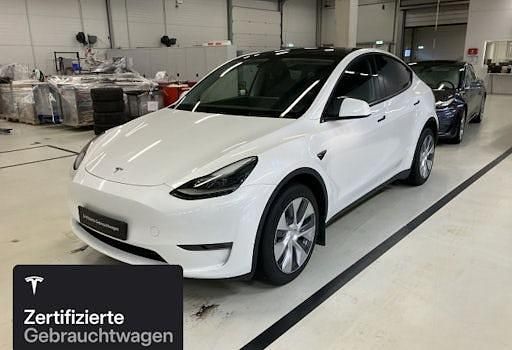 Gebraucht Tesla Model Y 273 kW (372 PS) 2023 Weiß SUV