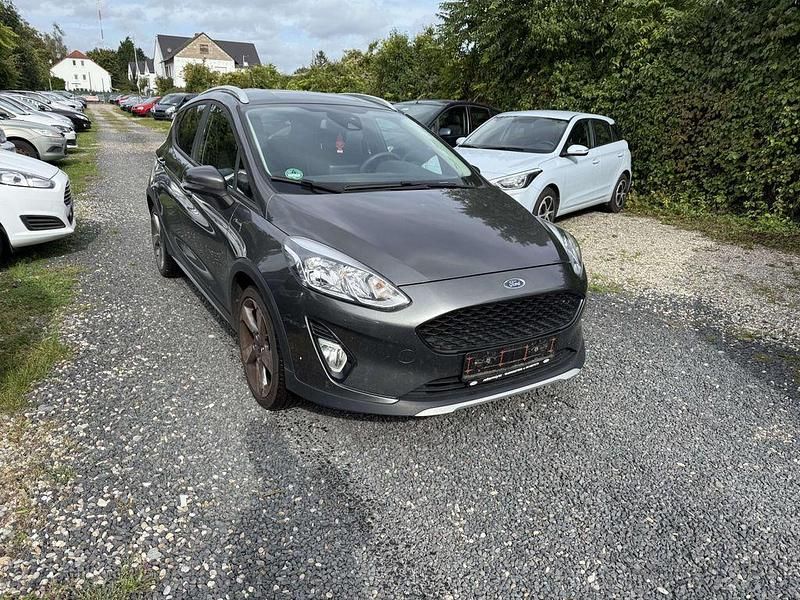 Grau Gebraucht 2018 Ford Fiesta Active Kleinwagen | 4.999 € (Superpreis) - Bild 1/4