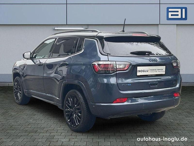 Gebraucht Jeep Compass 179 PS (131 kW) 2022 Blue shade metallic clear coat SUV