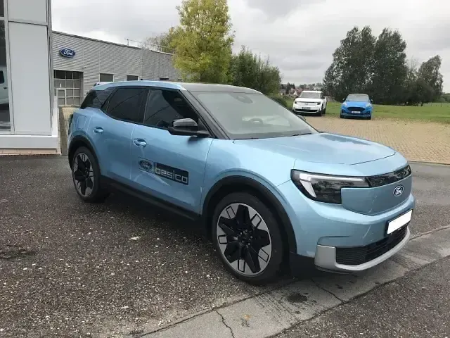 Używany Ford Explorer Extended Range 210 kW (286 KM) 2024 Niebieski SUV