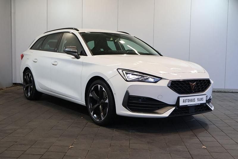 Gebraucht Cupra Leon 204 PS (150 kW) 2023 Weiß Limousine