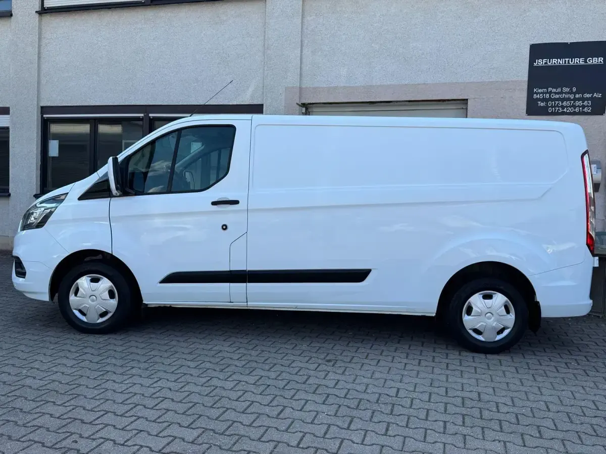 Gebraucht Ford Transit Custom Trend 131 PS (96 kW) 2019 Weiß Van / Kleinbus