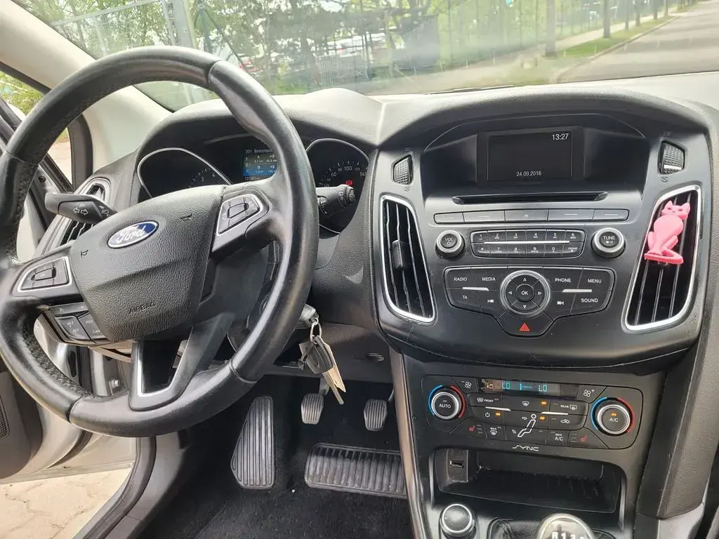 Gebraucht Ford Focus Business Edition 125 PS (91 kW) 2017 Silber Limousine