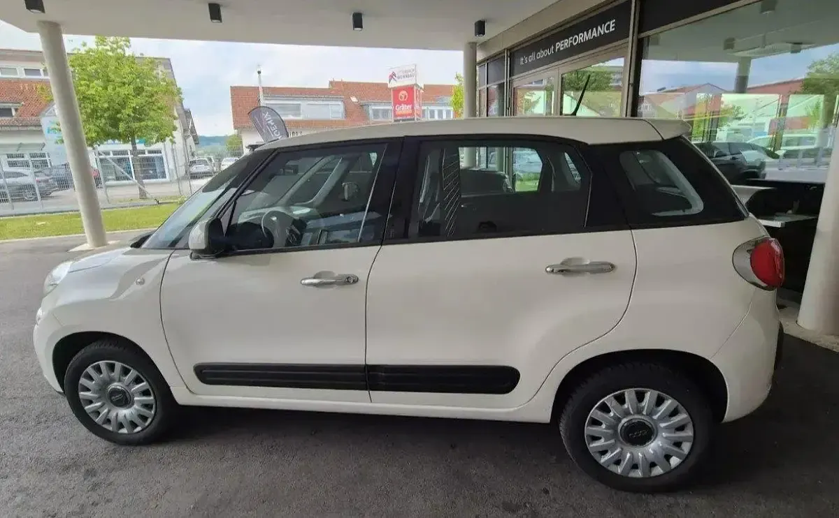 Gebraucht Fiat 500L Pop Star 86 PS (63 kW) 2017 Colore esterno(gelato weiß) Van / Kleinbus