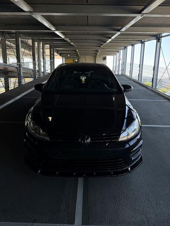 Gebraucht VW Golf VII R-line 150 PS (110 kW) 2014 Schwarz Limousine
