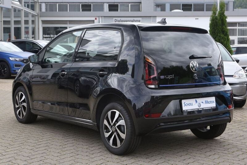 Gebraucht VW e-up! Active 61 kW (83 PS) 2021 Schwarz Kleinwagen