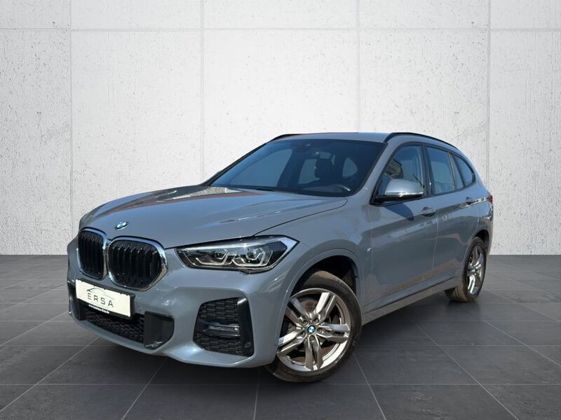 Blau Gebraucht 2022 BMW X1 M Sport SUV | 21.999 € (Guter Preis) - Bild 1/4