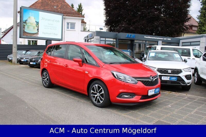 Rot Gebraucht 2018 Opel Zafira Edition Van / Kleinbus | 16.970 € (Fairer Preis) - Bild 1/4