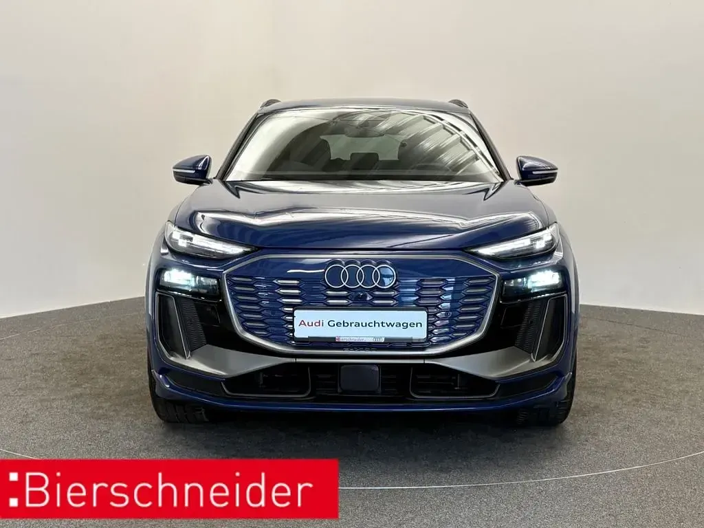Gebraucht Audi Q6 e-tron S-Line 284 kW (387 PS) 2024 Blau SUV