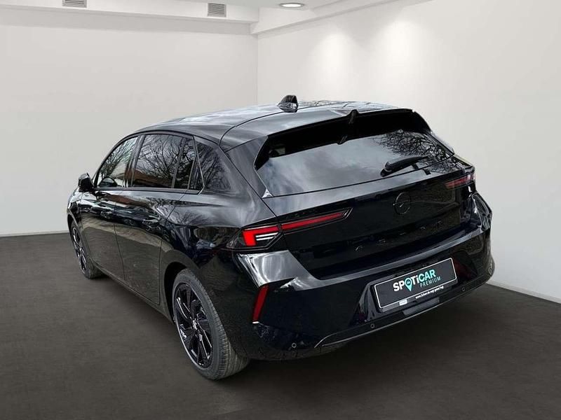 Gebraucht Opel Astra 131 PS (96 kW) 2025 Karbon schwarz Limousine