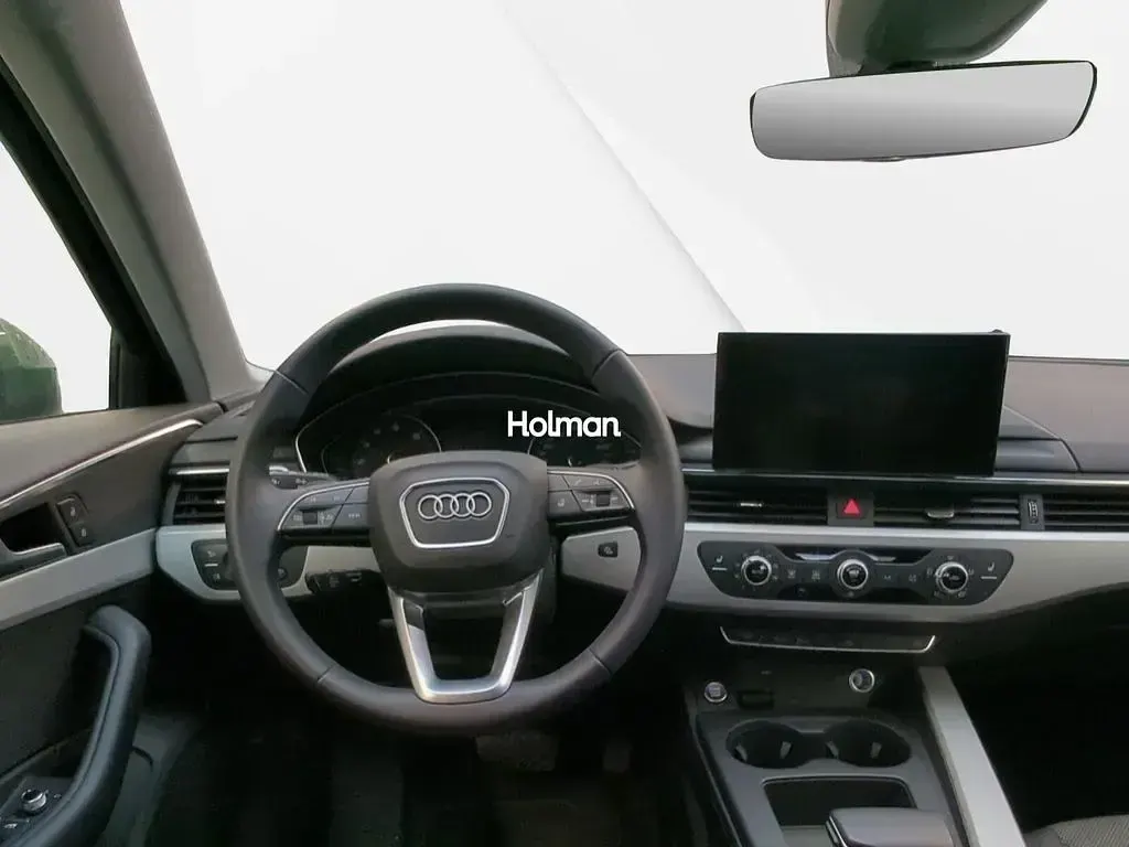 Używany Audi A4 204 KM (150 kW) 2024 Zielony Kombi