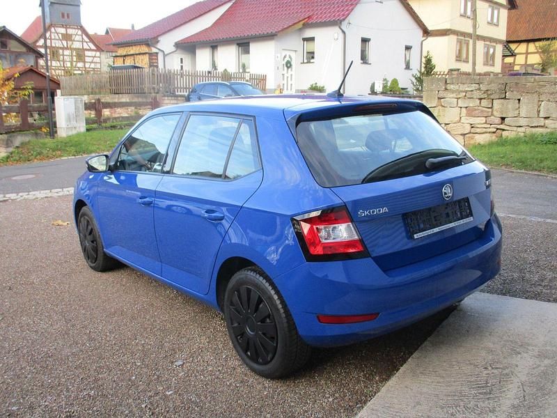Gebraucht Skoda Fabia Cool Plus 60 PS (44 kW) 2019 Blau Kleinwagen