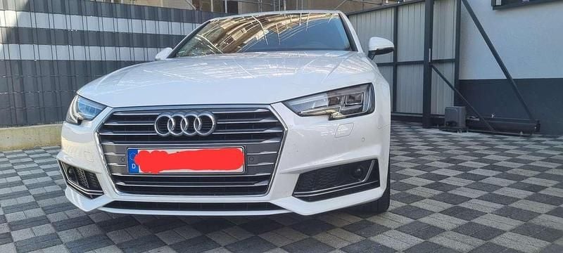 Weiß Gebraucht 2018 Audi A4 S-Line Limousine | 14.999 € (Superpreis) - Bild 1/4