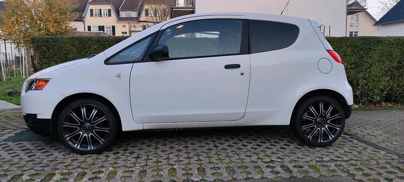 Weiß Gebraucht 2009 Mitsubishi Colt Kleinwagen | 2.490 € (Fairer Preis) - Bild 1/4