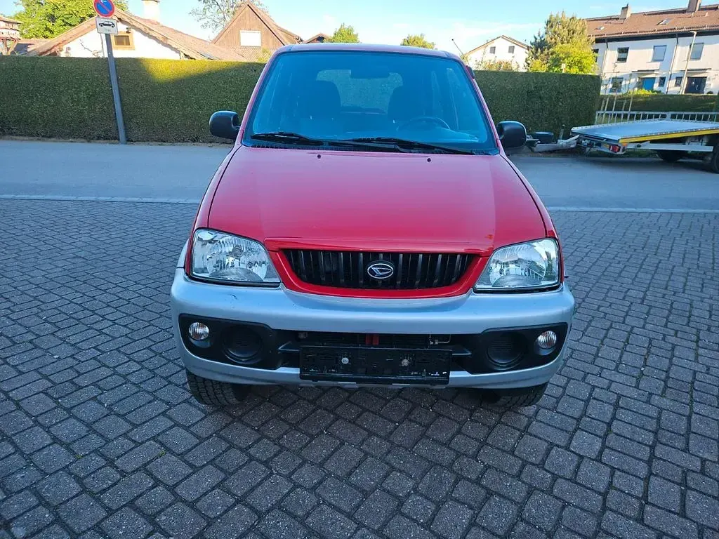 Gebraucht Daihatsu Terios 86 PS (63 kW) 2002 Rot SUV