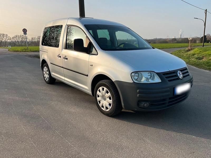 Gebraucht VW Caddy Life 105 PS (77 kW) 2004 Silber Van / Kleinbus