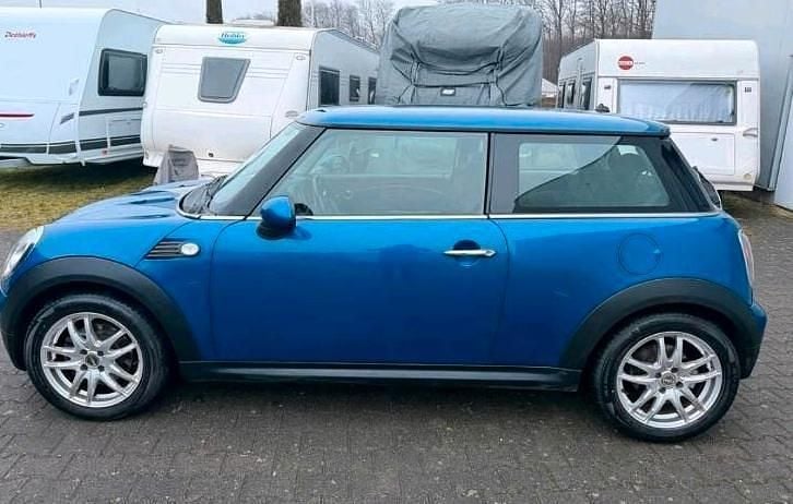 Gebraucht Mini Cooper 95 PS (69 kW) 2007 Blau Kleinwagen