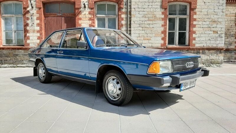 Blau Gebraucht 1977 Audi 100 Limousine | 12.000 € - Bild 1/4