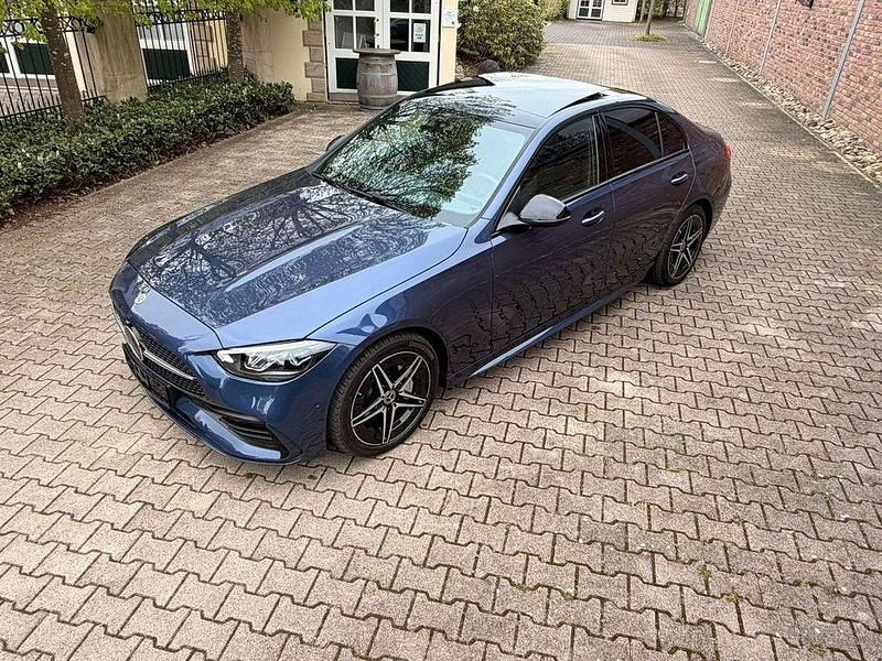 Gebraucht Mercedes C220 AMG line 197 PS (144 kW) 2025 Blau Limousine