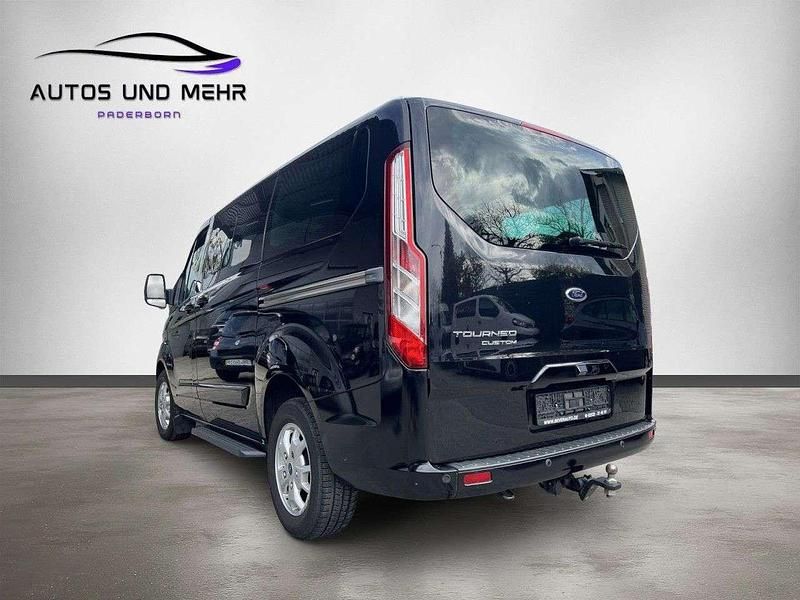 Gebraucht Ford Transit Custom Titanium 155 PS (114 kW) 2014 Pantherschwarz Limousine