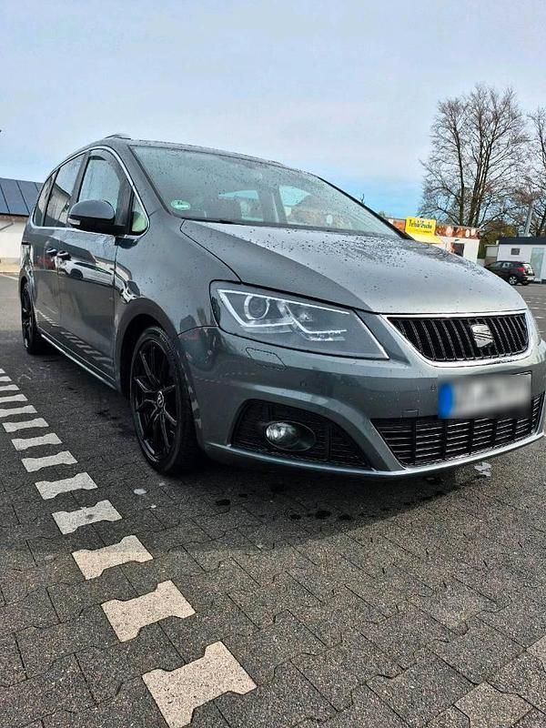 Gebraucht Seat Alhambra 140 PS (102 kW) 2013 Grau Van / Kleinbus