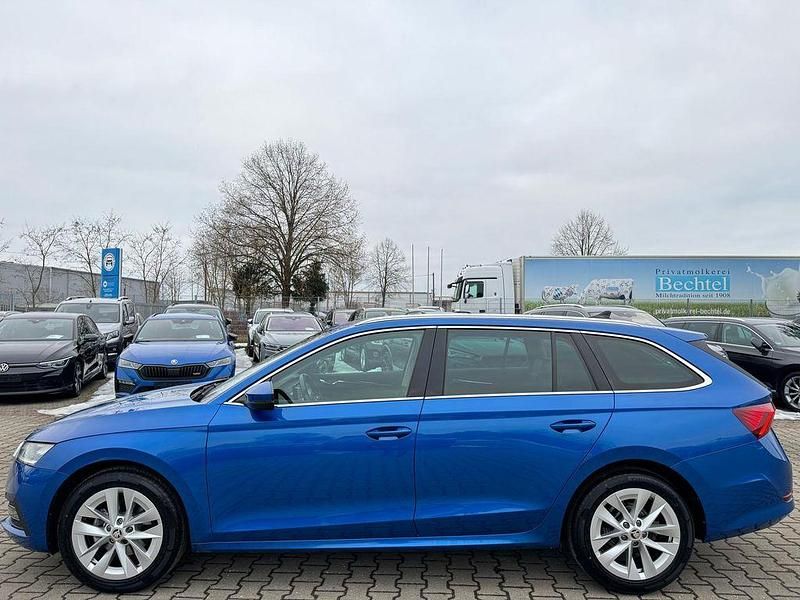 Gebraucht Skoda Octavia Style 150 PS (110 kW) 2022 Blau Limousine