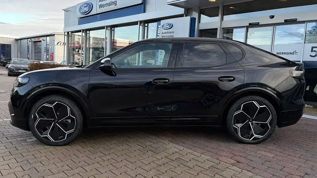 Neu Ford Capri Premium 250 kW (340 PS) 2026 Schwarz SUV