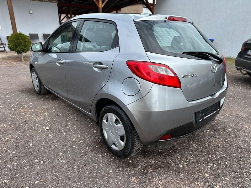 Occasion Mazda 2 Active 84 ch (61 kW) 2011 Gris Citadine