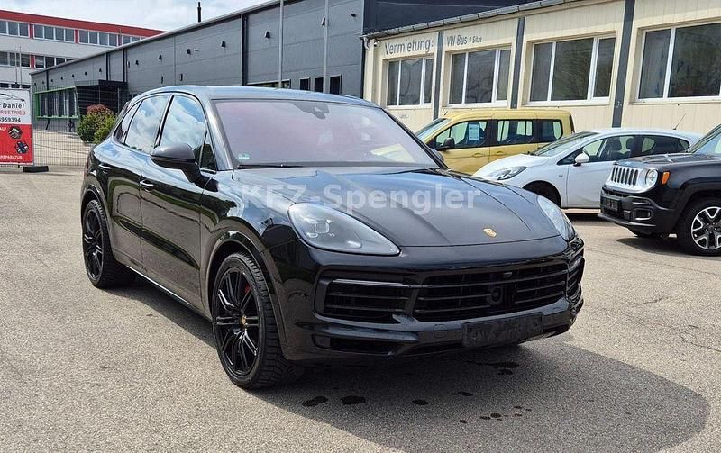 Schwarz Gebraucht 2018 Porsche Cayenne SUV | 39.500 € (Fairer Preis) - Bild 1/4