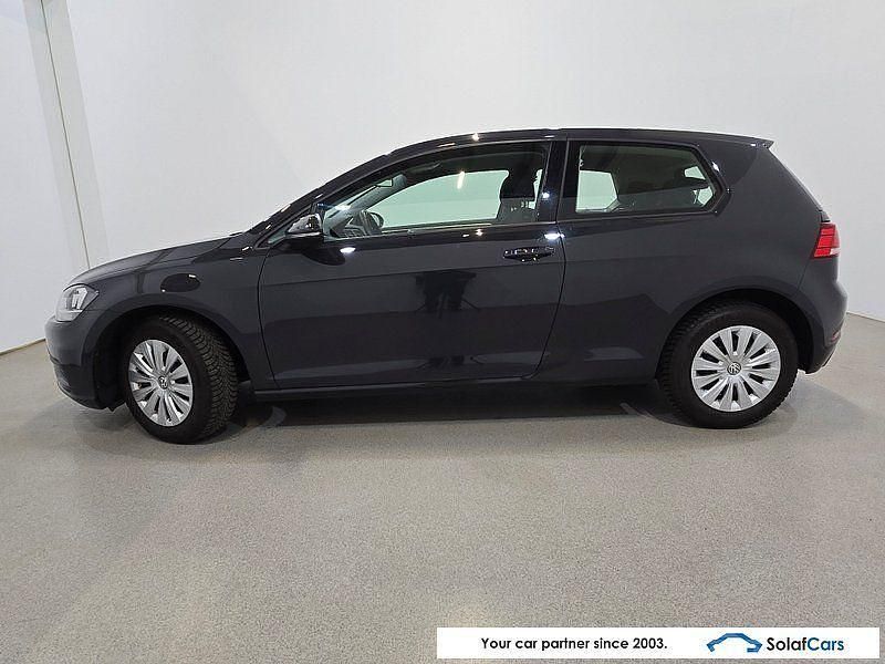 Gebraucht VW Golf VII 86 PS (63 kW) 2019 Grau Limousine