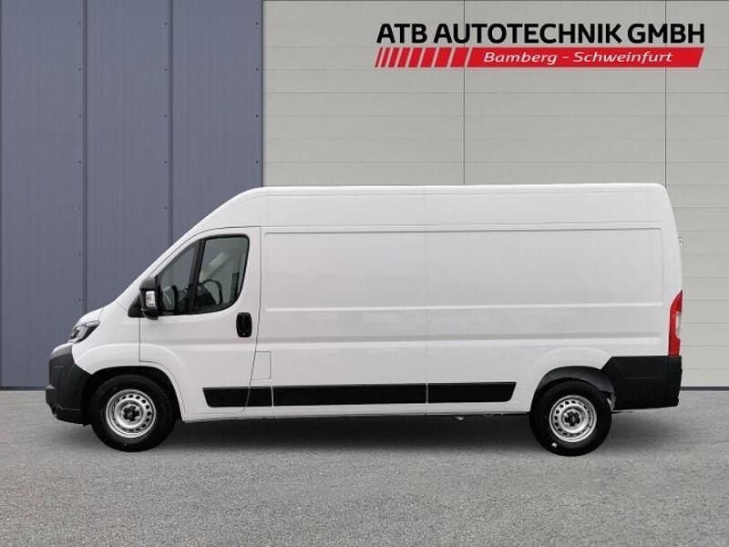 Gebraucht Opel Movano 140 PS (102 kW) 2024 Weiss Van