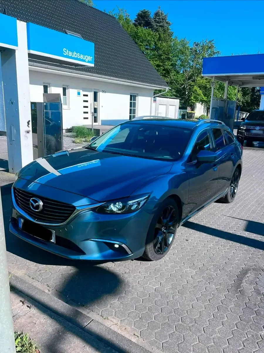 Gebraucht Mazda 6 150 PS (110 kW) 2017 Blau Kombi