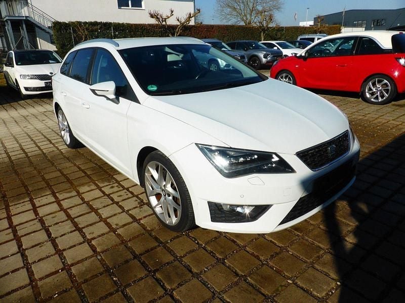 Gebraucht Seat Leon ST FR 179 PS (131 kW) 2014 Weiß Kombi