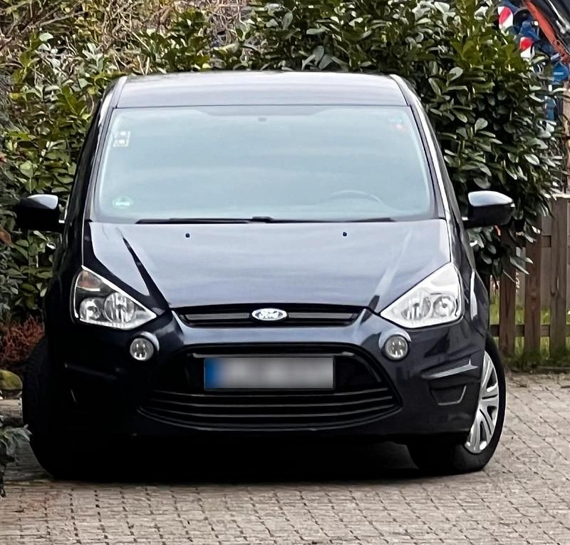 Gebraucht Ford S-MAX S 140 PS (102 kW) 2010 Grau Van / Kleinbus