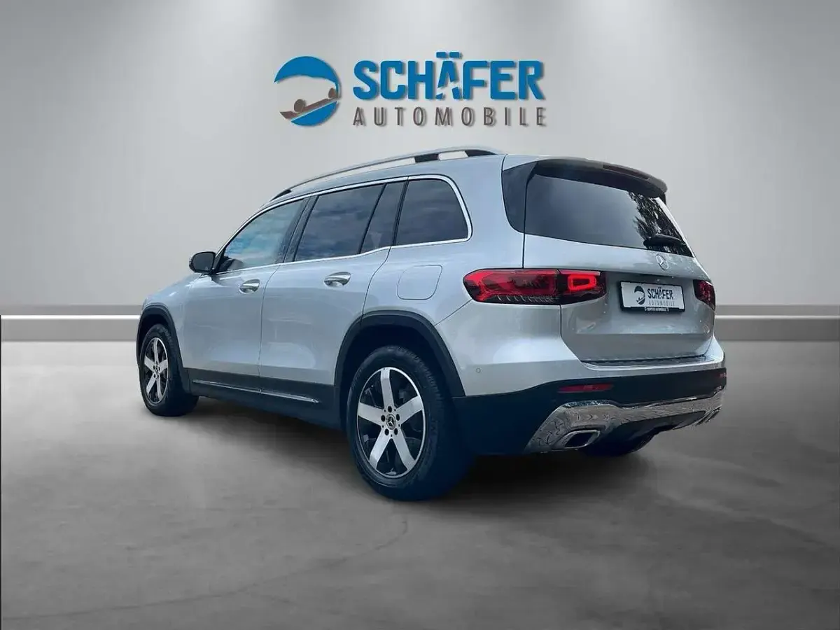 Gebraucht Mercedes GLB200 Progressive 163 PS (119 kW) 2020 Iridiumsilber SUV
