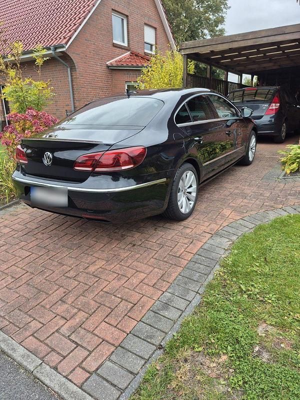 Gebraucht VW Passat 160 PS (117 kW) 2012 Schwarz Coupé