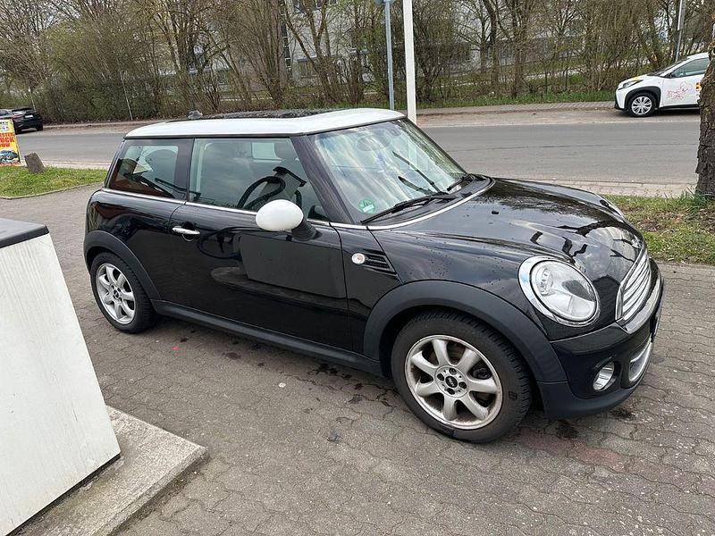 Gebraucht Mini Cooper D 111 PS (81 kW) 2013 Schwarz Kleinwagen