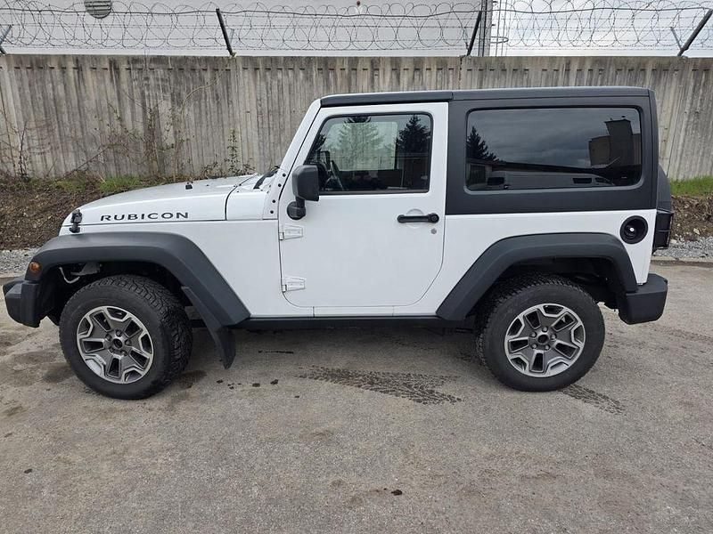 Gebraucht Jeep Wrangler Rubicon 200 PS (147 kW) 2012 Weiß SUV