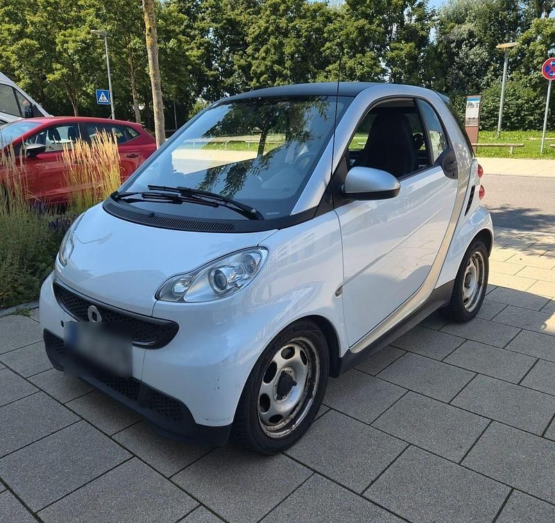 Weiß Gebraucht 2015 Smart ForTwo Coupé Pure Coupé | 4.400 € (Superpreis) - Bild 1/4