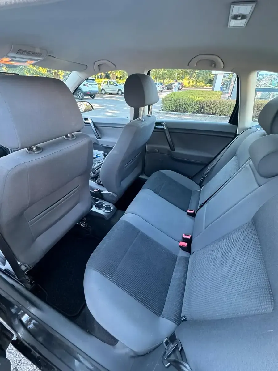 Gebraucht VW Polo 80 PS (58 kW) 2009 Schwarz Kleinwagen