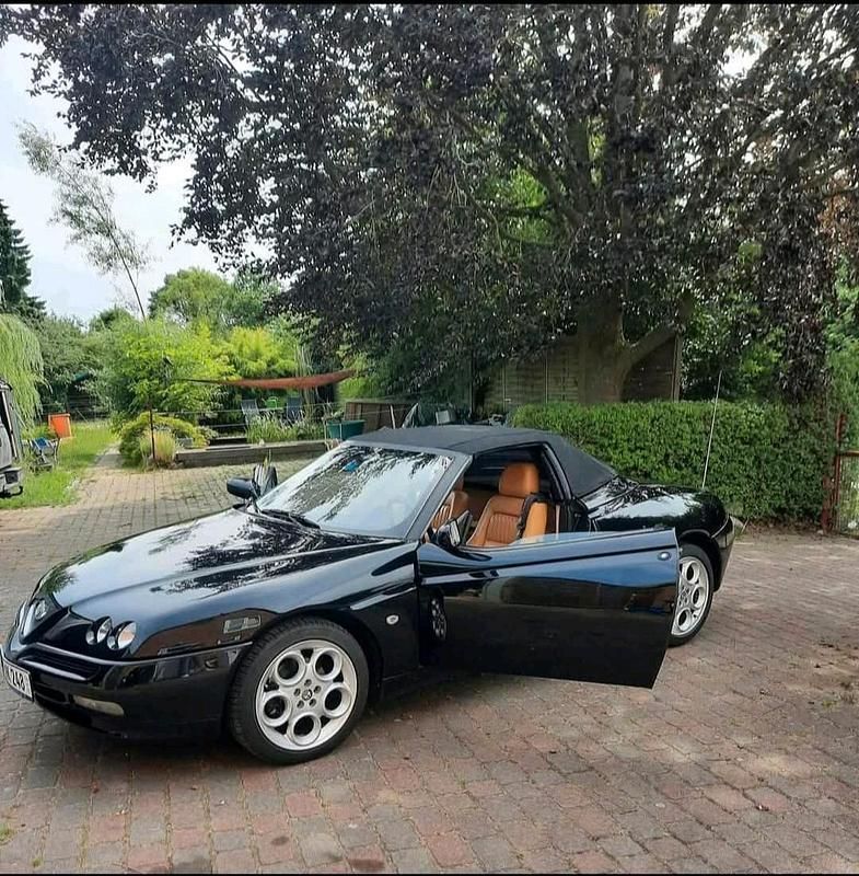 Schwarz Gebraucht 1998 Alfa Romeo Spider Cabrio | 5.000 € (Fairer Preis) - Bild 1/1