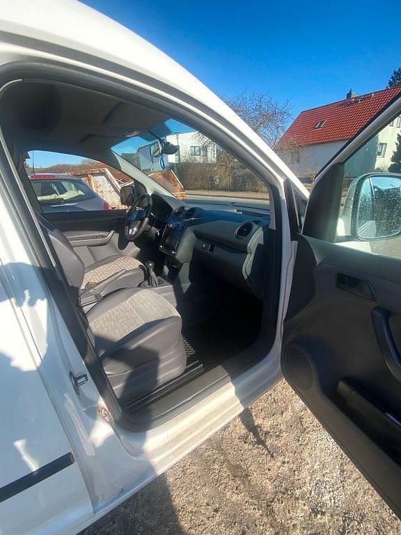 Gebraucht VW Caddy Comfortline 102 PS (75 kW) 2011 Grau Van / Kleinbus