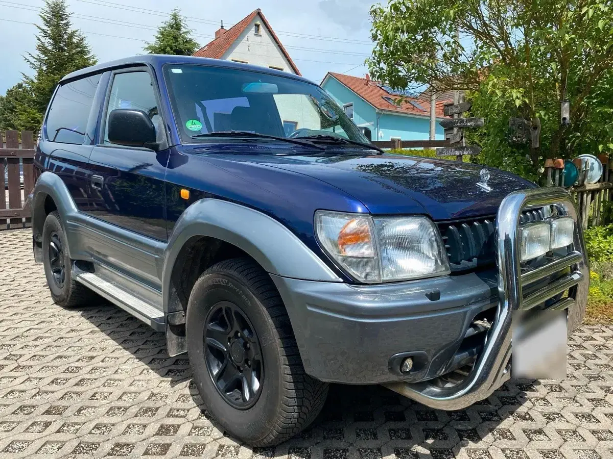 Gebraucht Toyota Land Cruiser 178 PS (130 kW) 1999 Blau SUV