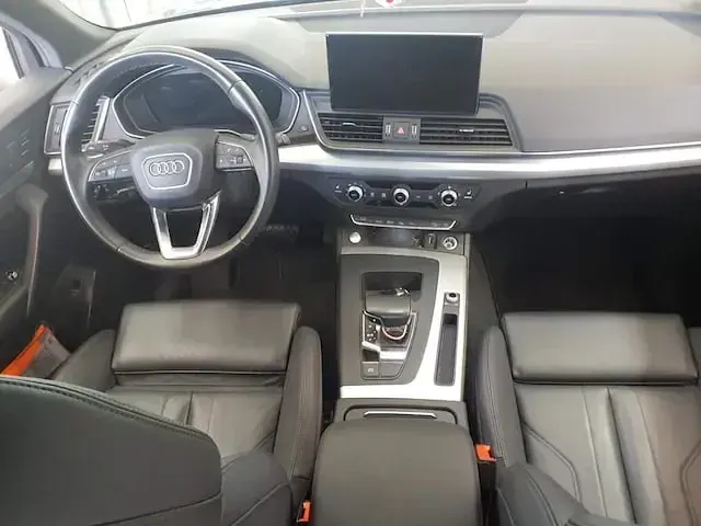 Gebraucht Audi Q5 Sportback 163 PS (119 kW) 2022 Daytonagrau perleffekt SUV