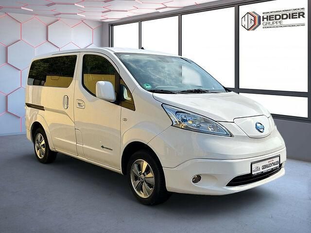 Gebraucht Nissan Evalia 80 kW (109 PS) 2019 Weiß Van / Kleinbus