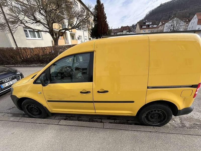 Gebraucht VW Caddy 102 PS (75 kW) 2012 Gelb Van / Kleinbus