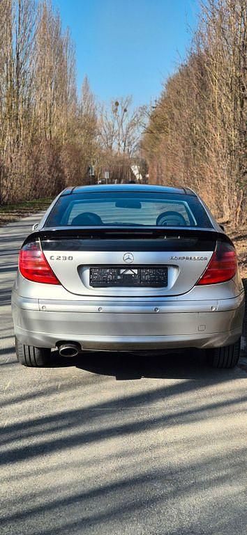 Gebraucht Mercedes C230 196 PS (144 kW) 2001 Silber Coupé