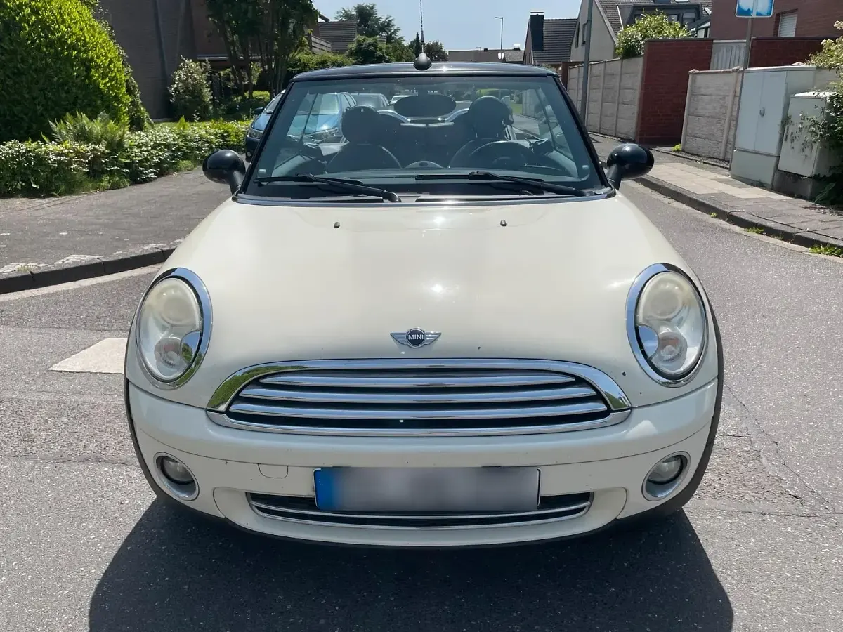 Gebraucht Mini Cooper Cabriolet 122 PS (89 kW) 2009 Beige Cabrio