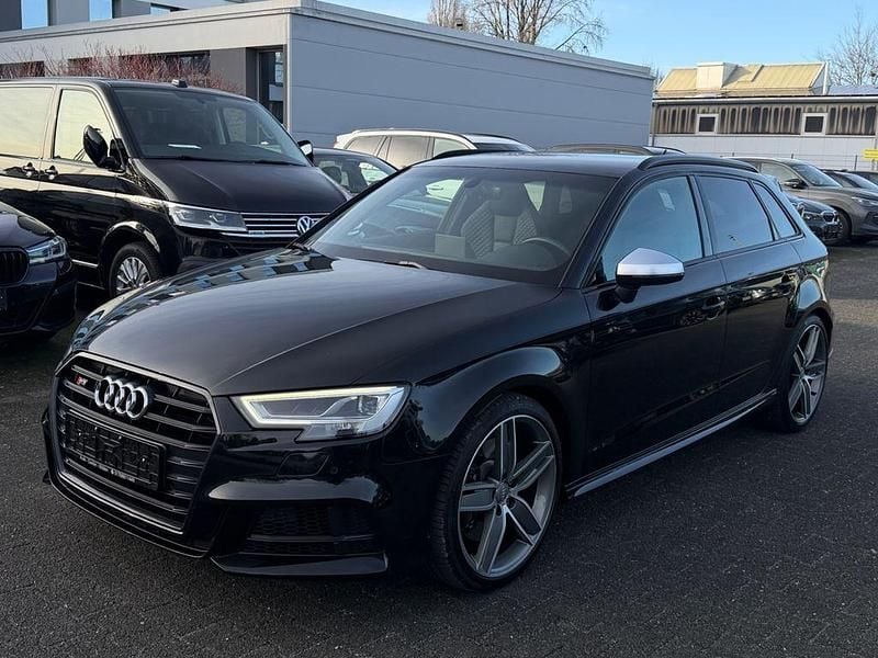 Schwarz Gebraucht 2017 Audi S3 Sport Limousine | 27.990 € (Fairer Preis) - Bild 1/4