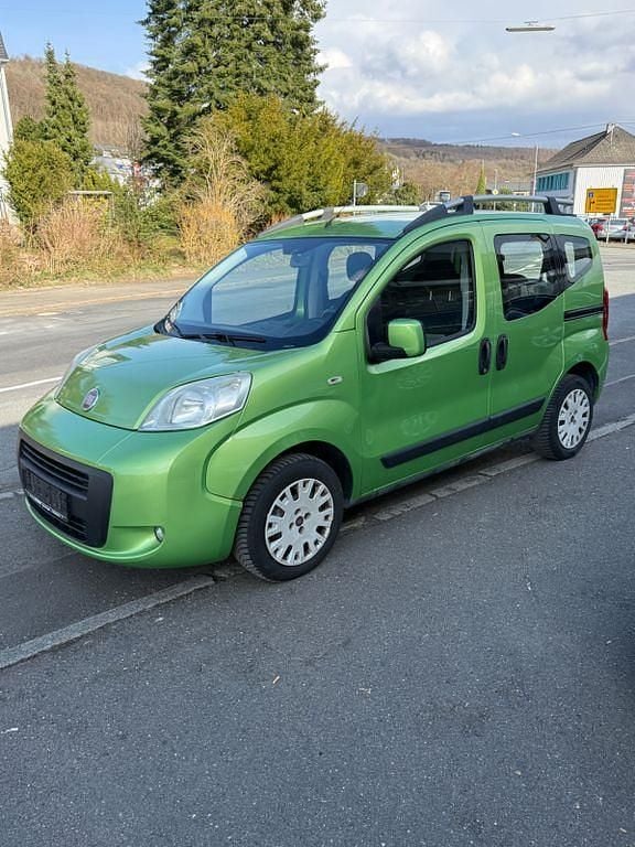 Gebraucht Fiat Qubo Dynamic 73 PS (53 kW) 2010 Grün Van / Kleinbus